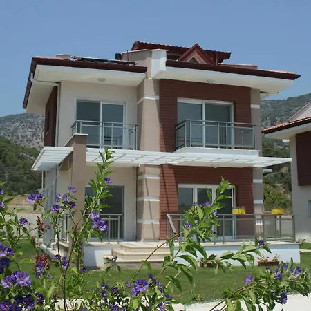 Golden Golf Villalari Villa *