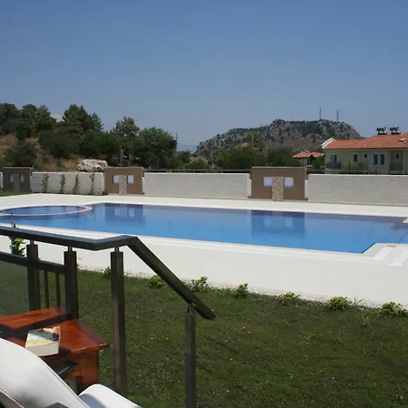 Golden Golf Villalari Villa *
