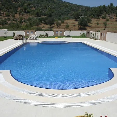 Golden Golf Villalari