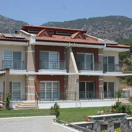 Golden Golf Villalari